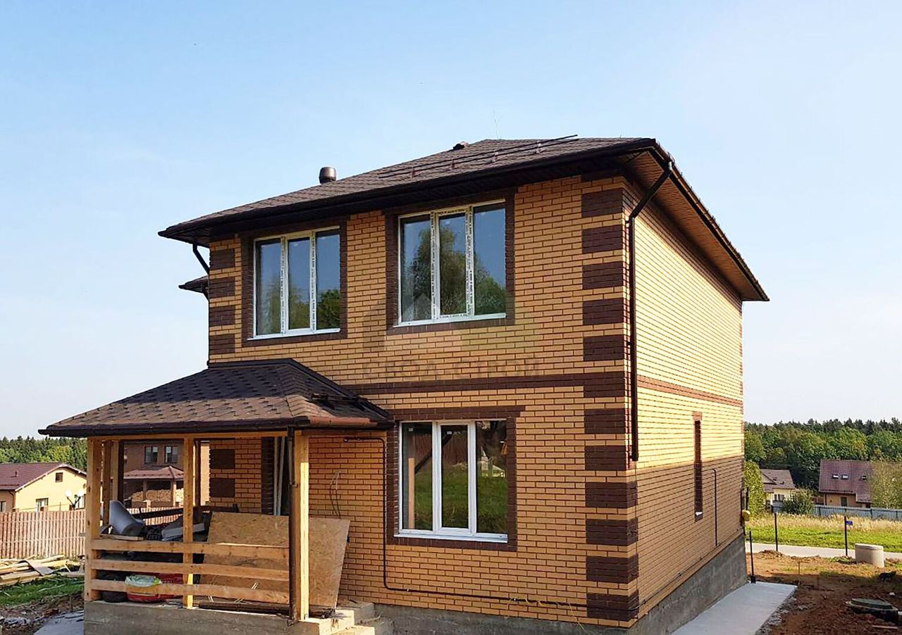 Построенный дом Дом из керамических блоков по проекту С-168 КЕ «Истра» (179.8 м²)